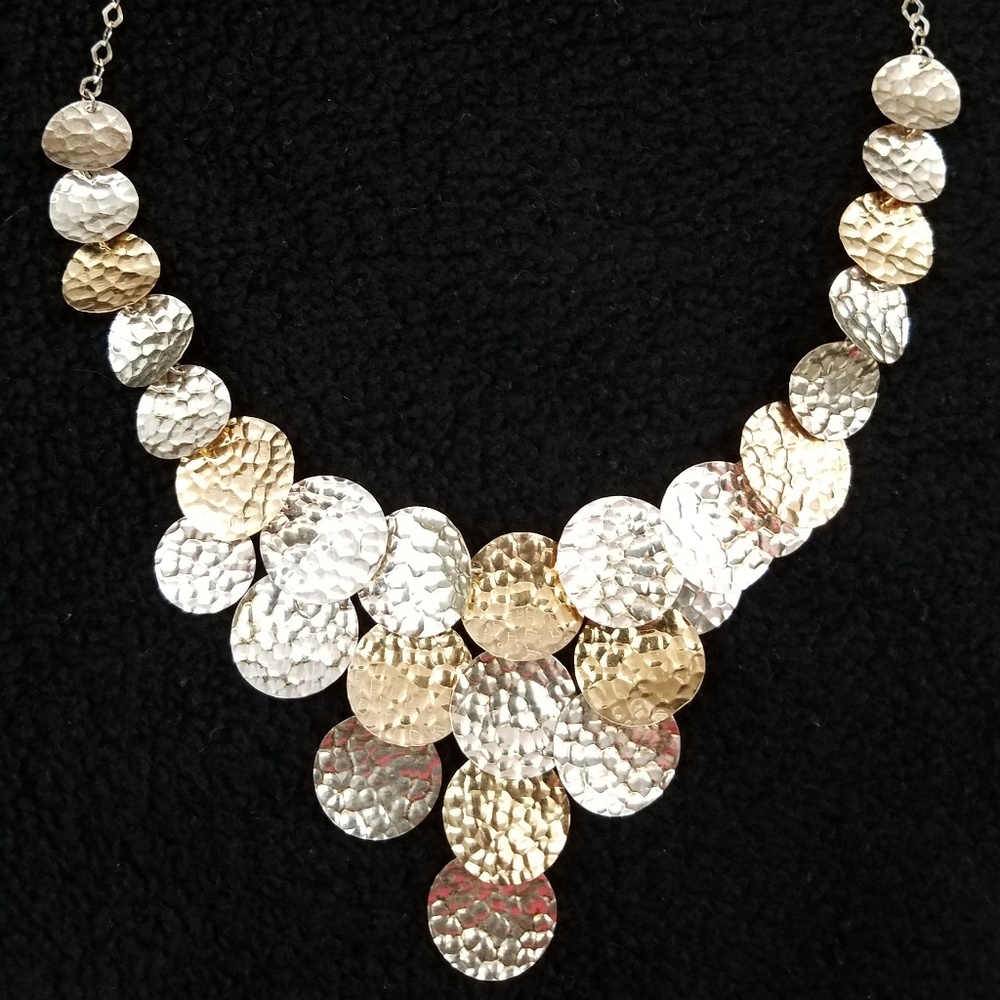 Multi-metal disc collar necklace